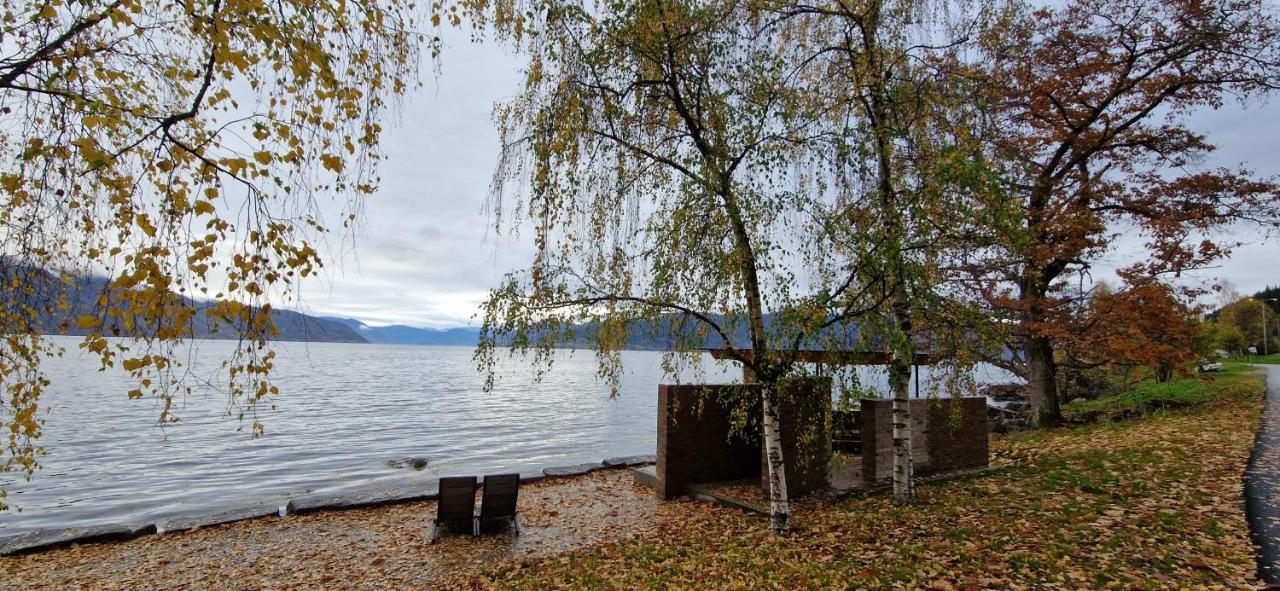Frydenlund Villa Балестранд Екстериор снимка